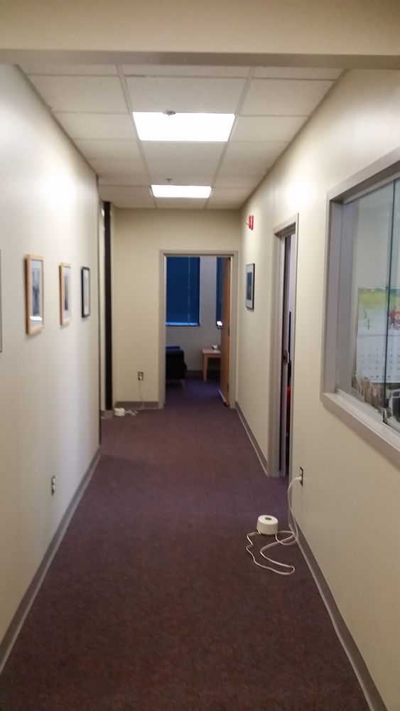 Suite 304